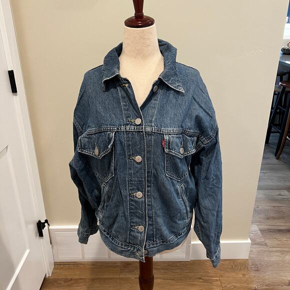Levi's Jackets & Blazers - LEVI'S Women's Trucker Jean Jacket Size S
